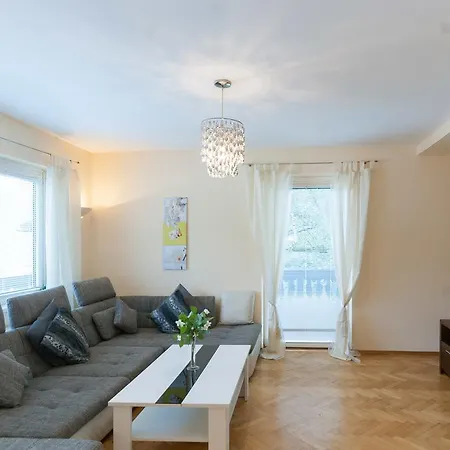 アパート Appartments Zell Am *