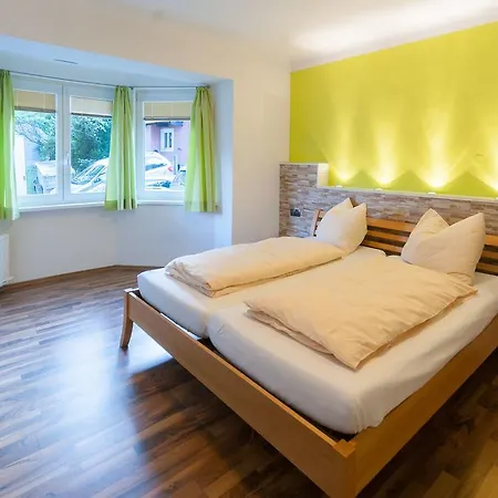 公寓 Appartments Zell Am *