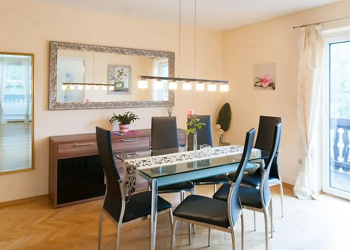 Appartments Zell Am * 滨湖采尔